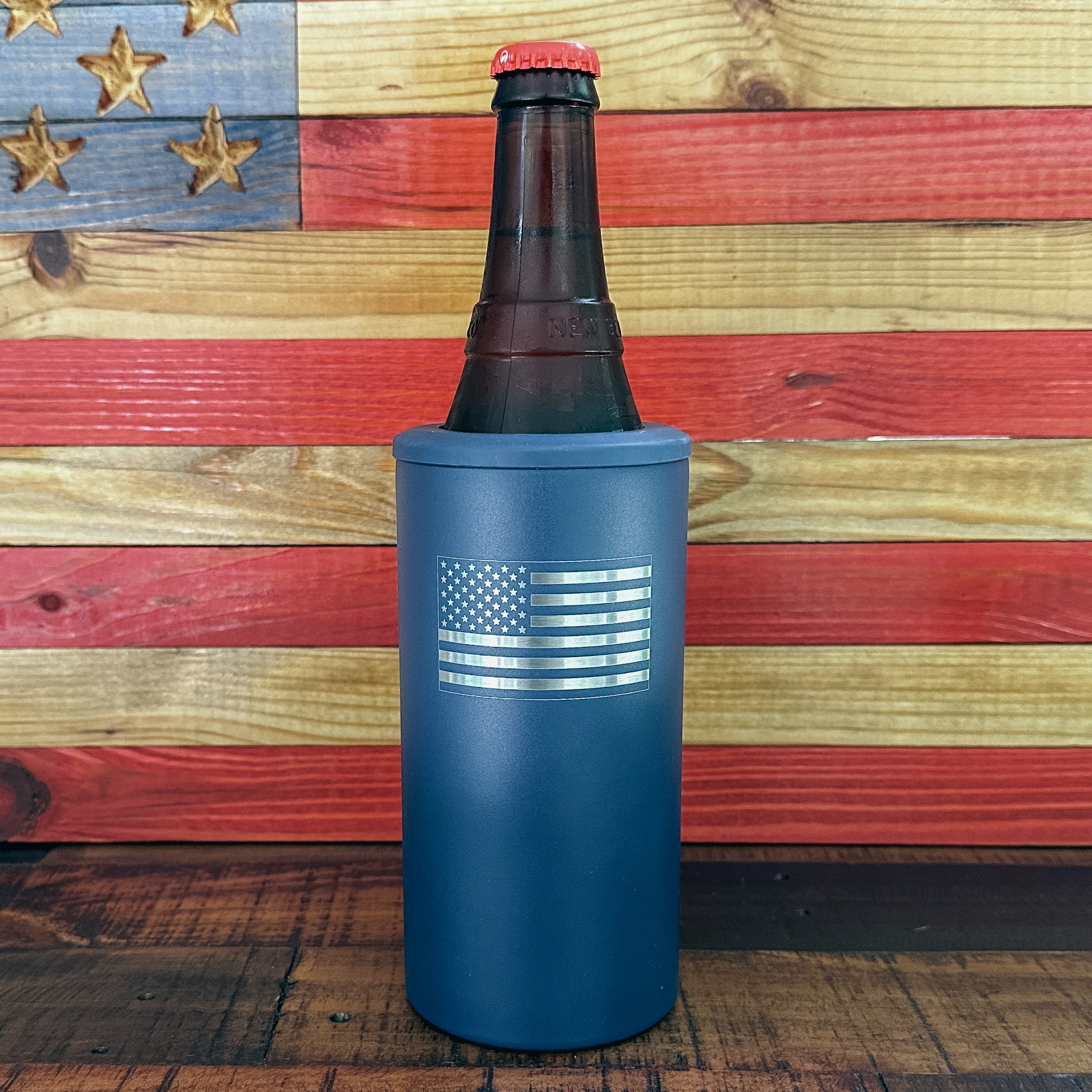 American Flag 4-in-1 Laser Engraved Can Cooler – Double Wall Insulated